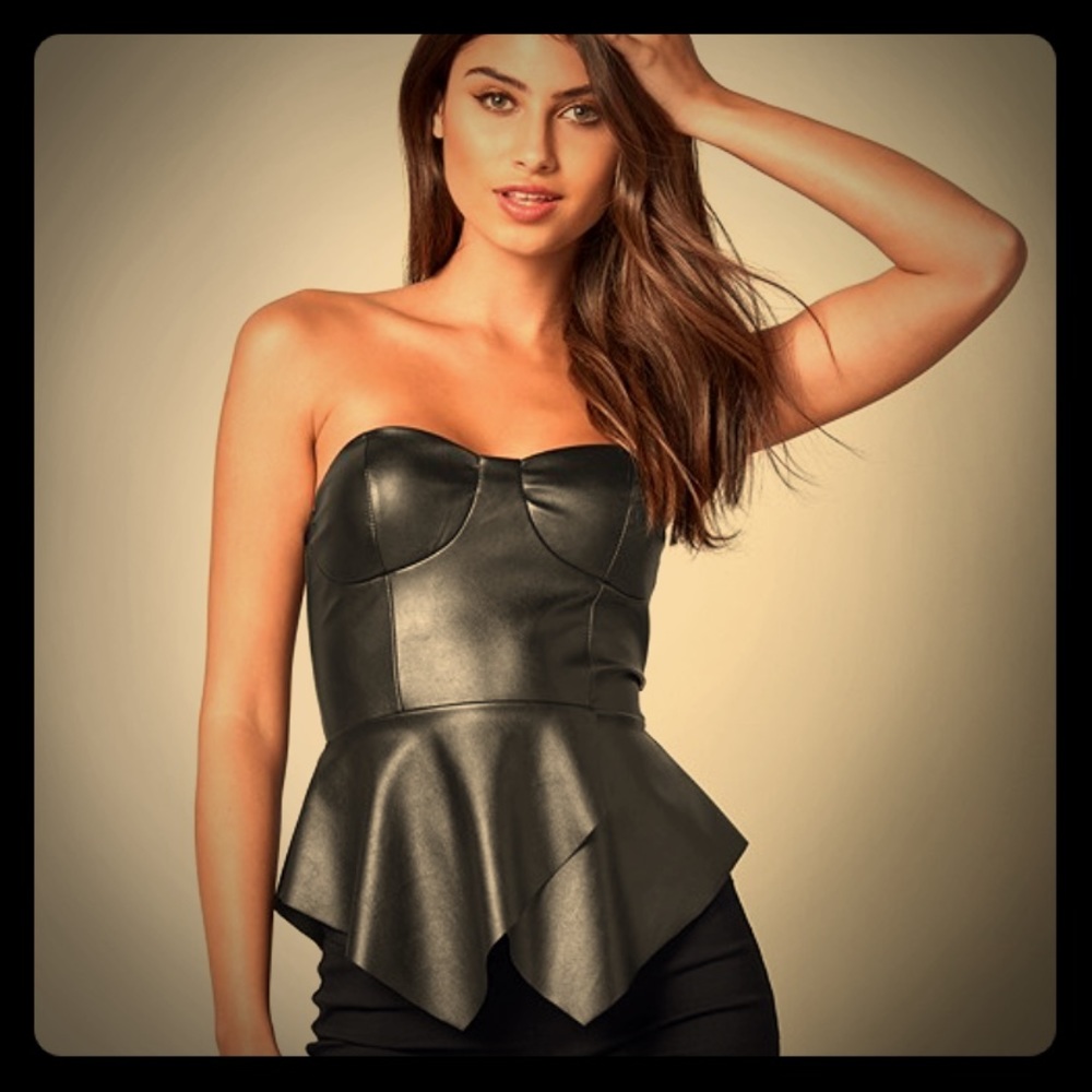 NWOT VENUS FAUX BLACK LEATHER STRAPLESS TOP